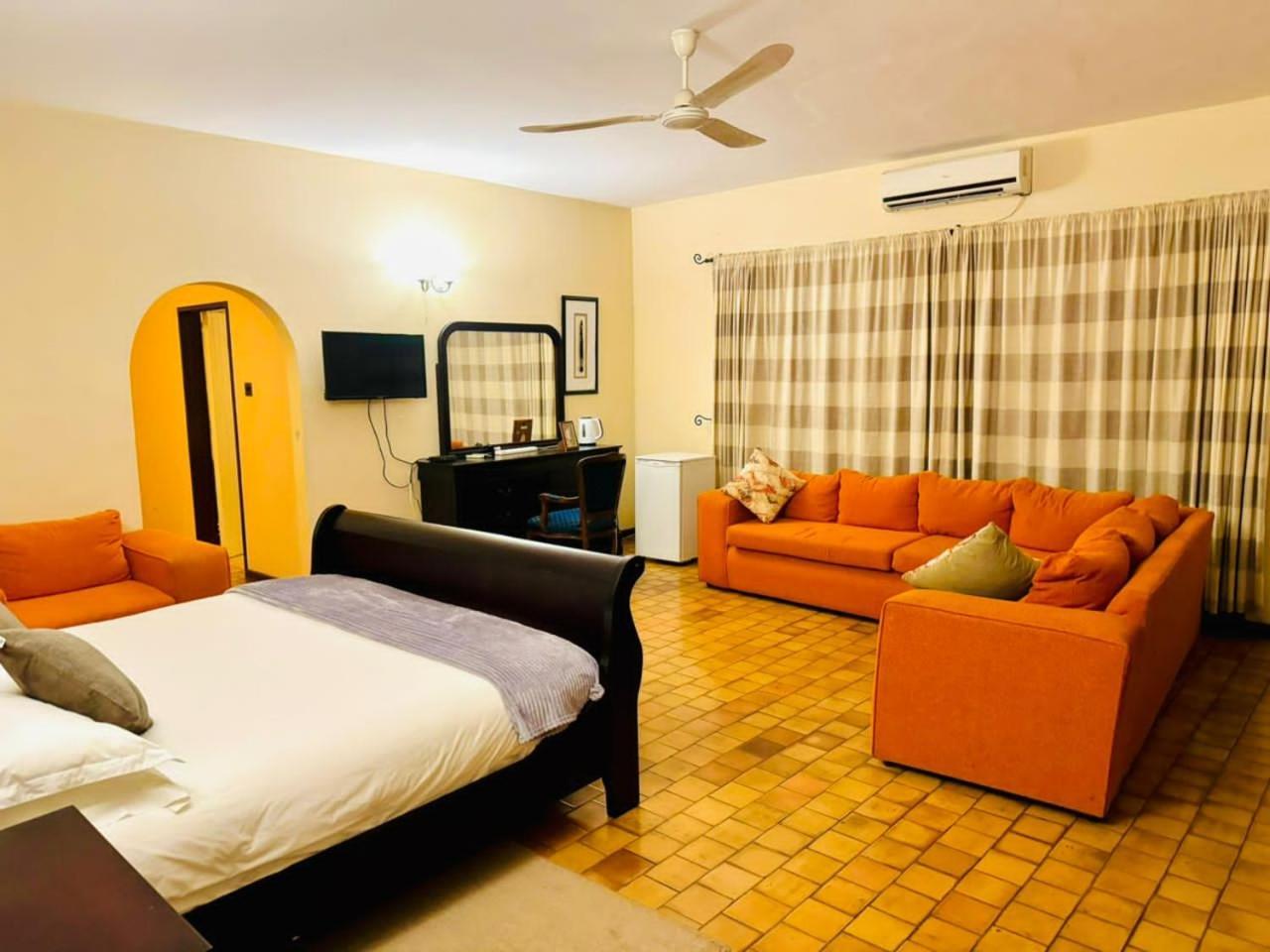 Suite Interior